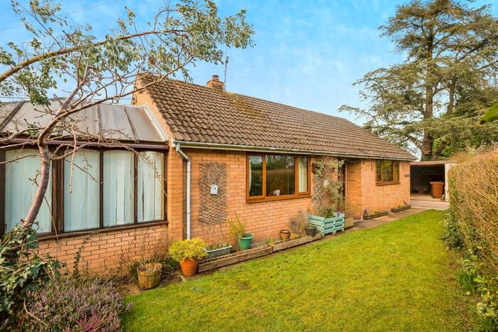 3 Bedroom Bungalow For Sale In Park Hall, Oswestry, Shropshire, SY11
