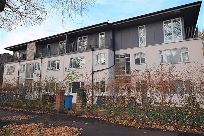 1 Bedroom Apartment To Rent In Block B/Chorlton Court, Brantingham Road, Manchester, M16