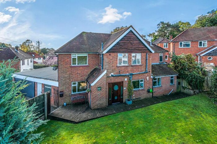5 Bedroom Detached House For Sale In Mulgrave Road, Frimley, GU16