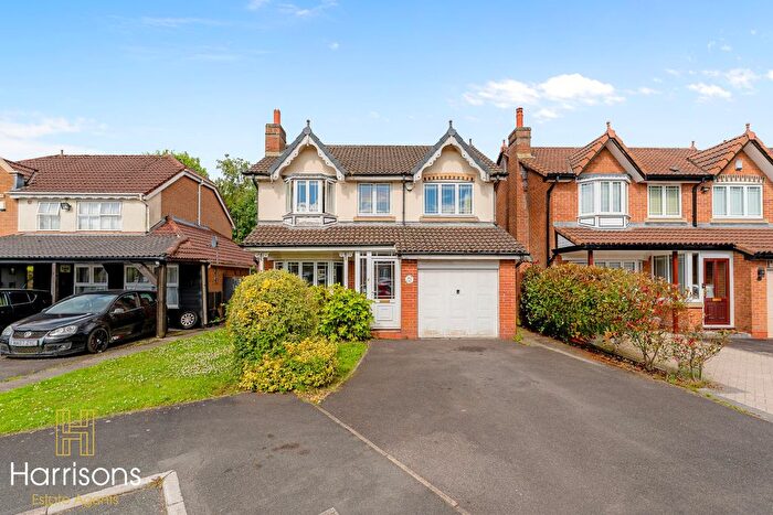 4 Bedroom Detached House For Sale In Salterton Drive, Bolton, Lancashire, BL3