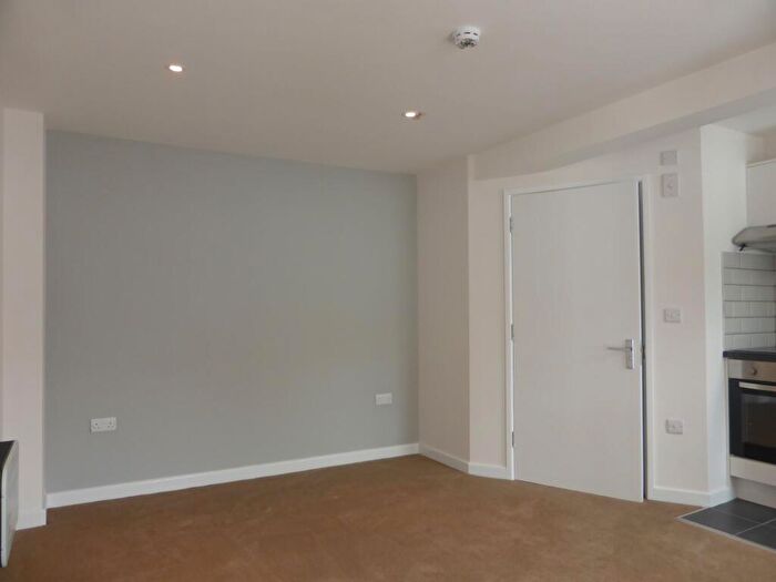 Apartment To Rent In Flat, Osmond Road, BN3