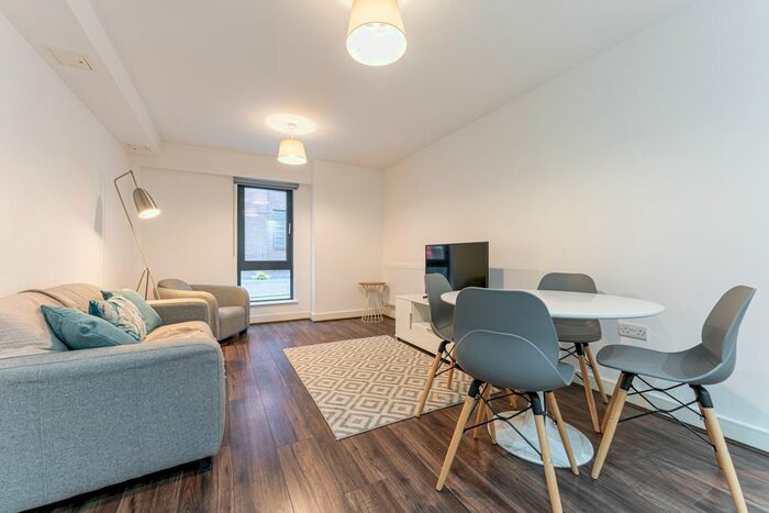 2 Bedroom Flat To Rent In Fabrick Square, Lombard Street, B12