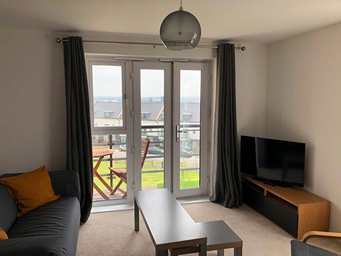 2 Bedroom Flat To Rent In Mansell Road, Bristol, BS34