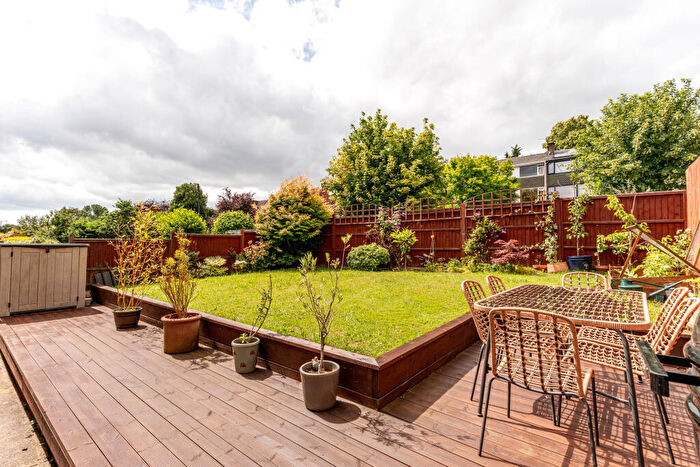 2 Bedroom Maisonette For Sale In Northover Road, Westbury On Trym, Bristol, BS9