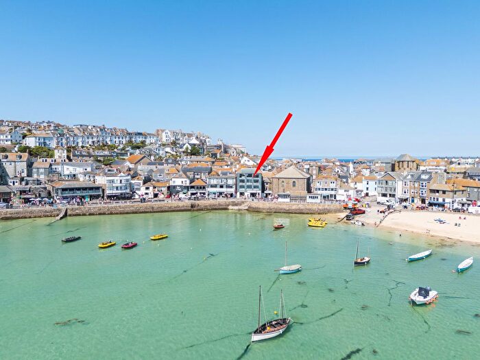 3 Bedroom Flat For Sale In St Ives Harbourfront, Cornwall, TR26