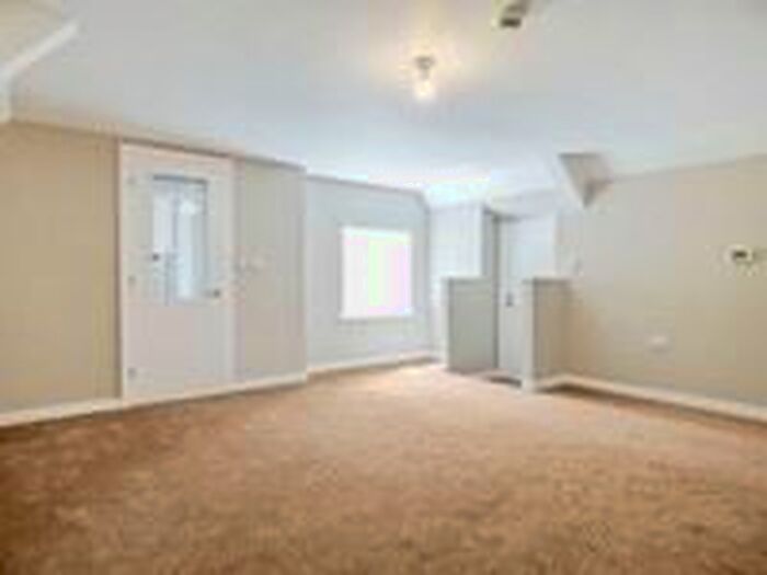 1 Bedroom Flat To Rent In Durham, DH1