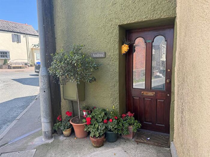 2 Bedroom Apartment For Sale In Chulmleigh, EX18