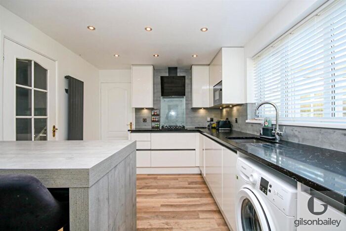 4 Bedroom Detached House For Sale In Waller Close, Dussindale, NR7