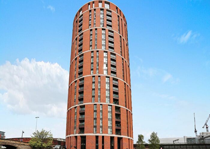 1 Bedroom Flat For Sale In Wharf Approach, Leeds, LS1