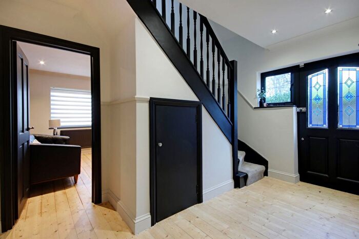 5 Bedroom Detached House For Sale In Rhododendron Avenue, Meopham, DA13