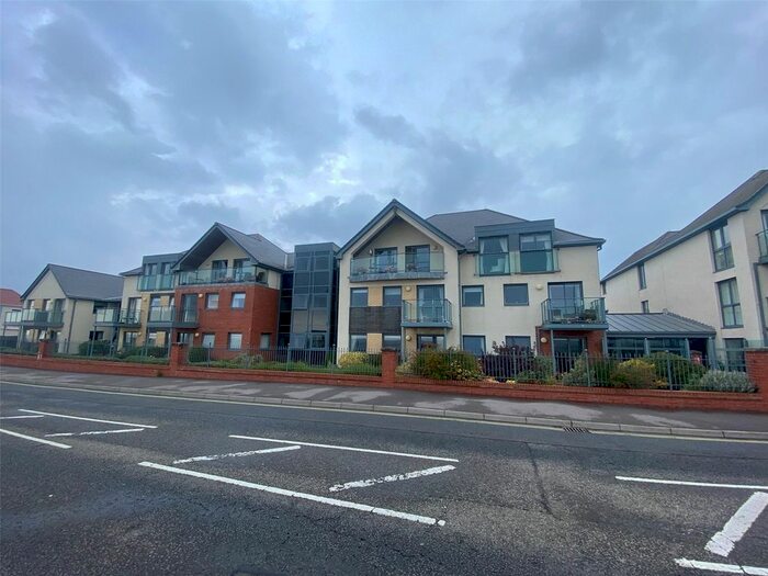 2 Bedroom Flat To Rent In Anchorage Court, Marine Parade East, Lee-On-The-Solent, Hampshire, PO13