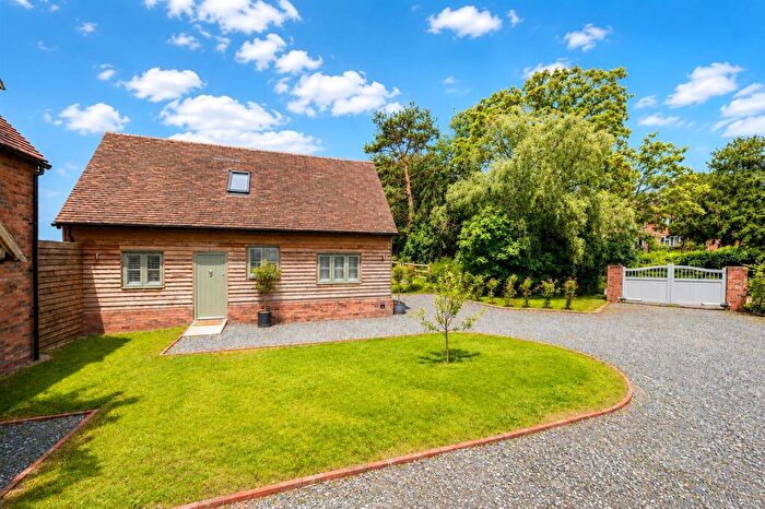 3 Bedroom Detached House To Rent In Danzey Green, Tanworth-In-Arden, Solihull, B94