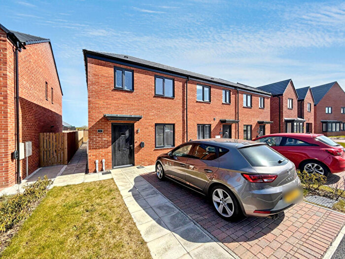 3 Bedroom End Of Terrace House For Sale In Brambling Close, Seaham Garden Village, Seaham, Durham, SR7