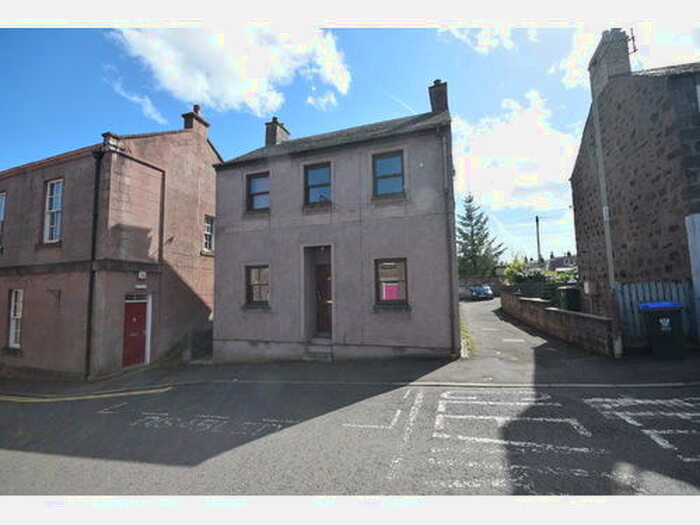 2 Bedroom Property To Rent In Brown Street, Blairgowrie, PH10