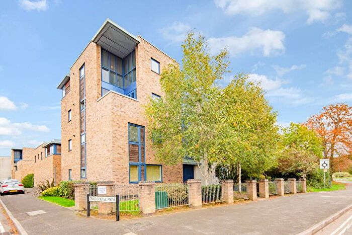 1 Bedroom Flat For Sale In Coach House Mews, London Road, Bicester, Oxfordshire, OX26