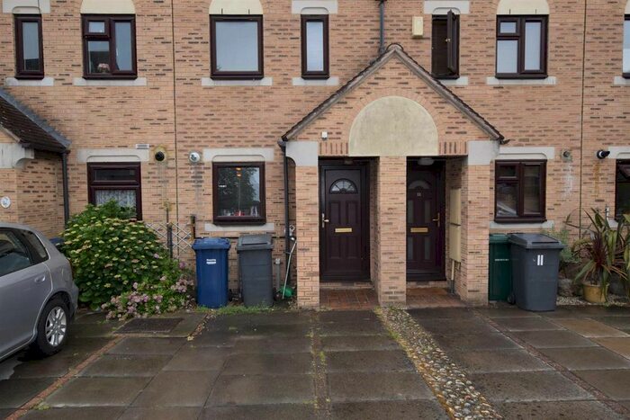 3 Bedroom Terraced House To Rent In Swan Drive, London, NW9