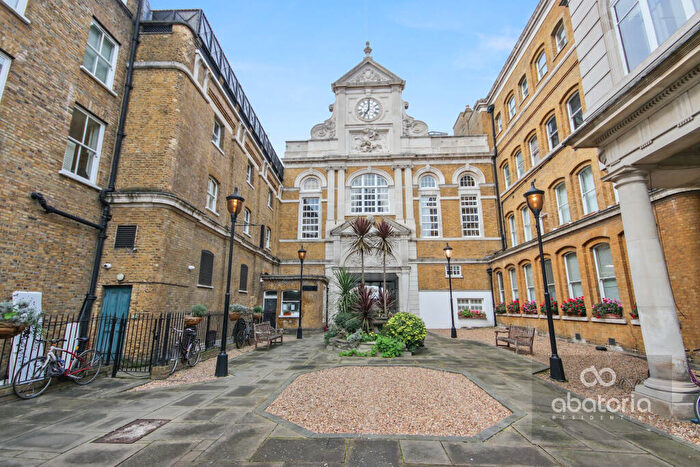 2 Bedroom Apartment To Rent In Albion Yard, Whitechapel Road, London, E1