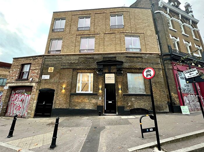 1 Bedroom Flat To Rent In Haggerston Road, Haggerston, E8