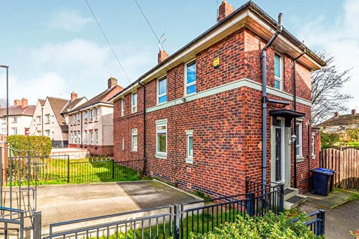 2 Bedroom Semi-Detached House To Rent In Deerlands Mount, Sheffield, S5