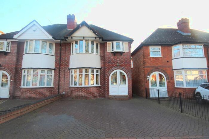 3 Bedroom Semi-Detached House To Rent In Vera Road, Yardley, Birmingham, B26