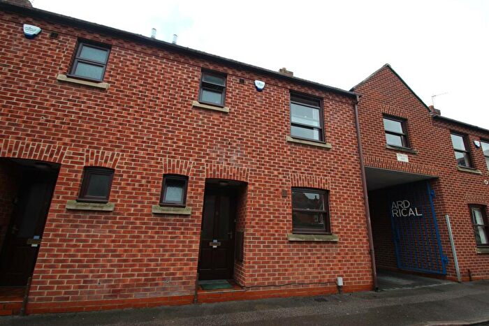 2 Bedroom House To Rent In Monard Terrace, Denmark Street, OX4