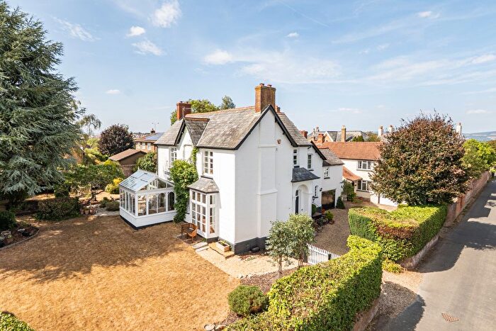 5 Bedroom Detached House For Sale In Wild Oak Lane, Trull, TA3