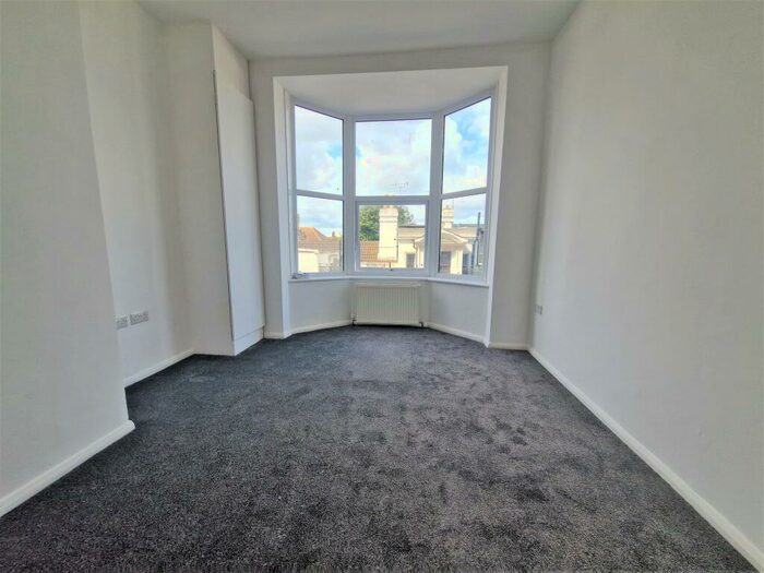 1 Bedroom Apartment To Rent In Grosvenor Place, Margate, CT9