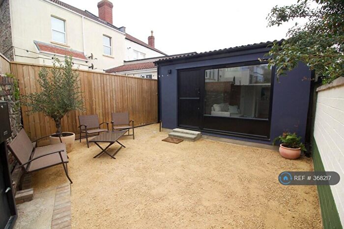 1 Bedroom Bungalow To Rent In Claremont Road, Bristol, BS7