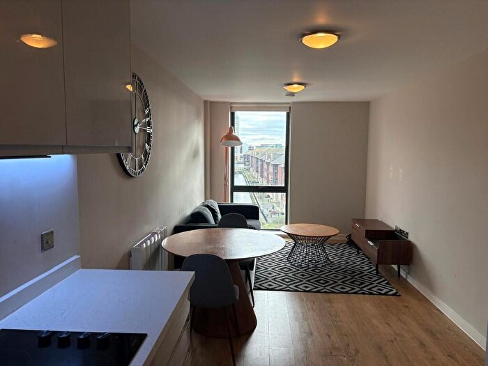 1 Bedroom Apartment To Rent In Jesse Hartley Way, Liverpool, Merseyside, L3