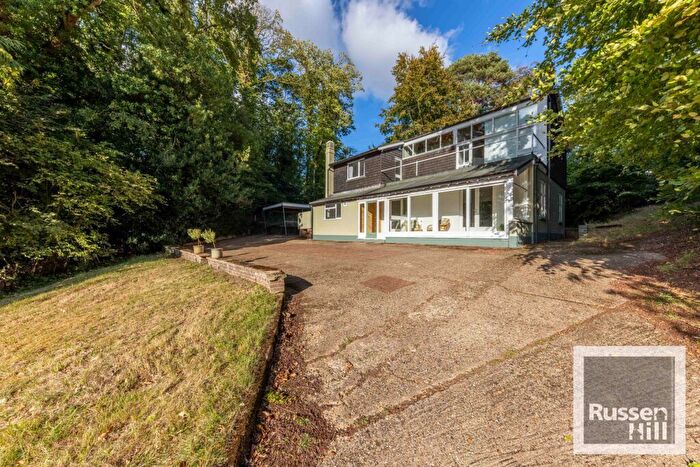 6 Bedroom Detached House For Sale In The Croft, Old Costessey, NR8