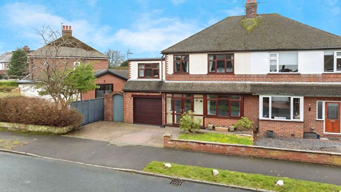 4 Bedroom Semi-Detached House For Sale In Middlehurst Road, Grappenhall, WA4