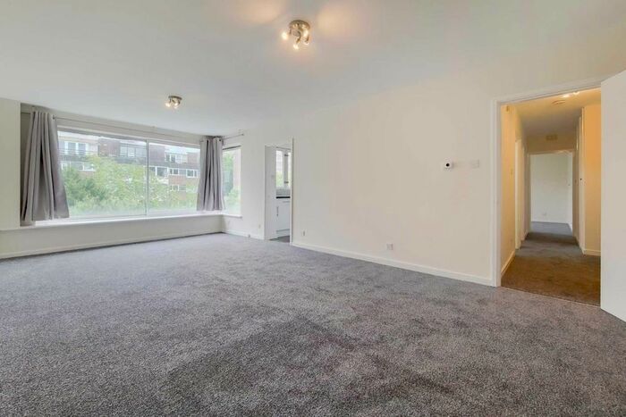 2 Bedroom Flat To Rent In Devonport, Southwick Street, W2