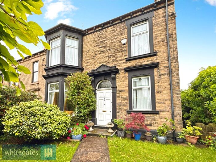 4 Bedroom Town House For Sale In Park Grove, Barnsley, S70