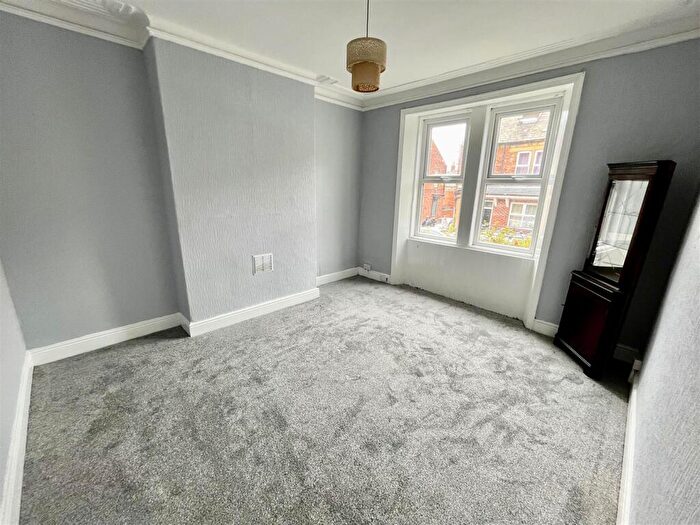 2 Bedroom Apartment To Rent In Brinkburn Avenue, Bensham, Gateshead, NE8