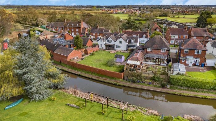 5 Bedroom Detached House For Sale In School Lane, Hopwas, Tamworth, Staffordshire, B78