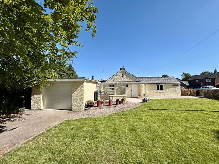 3 Bedroom Semi-Detached Bungalow For Sale In Temple Sowerby, CA10