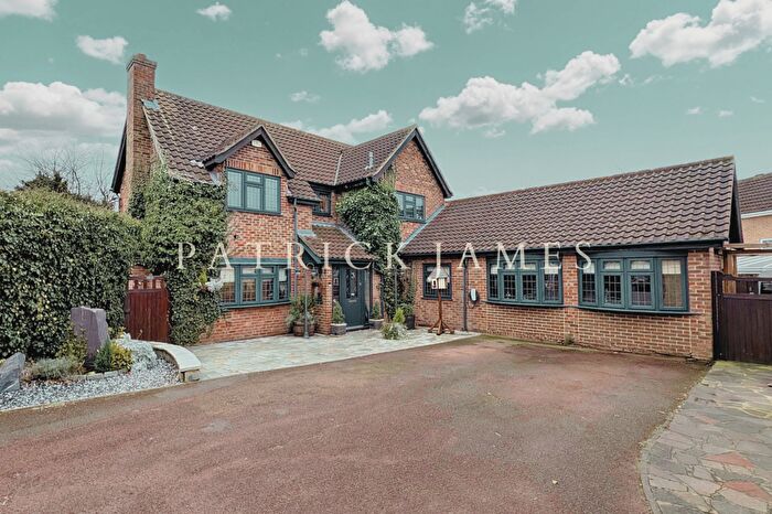 5 Bedroom Detached House For Sale In Burnt Mills, Basildon, SS13