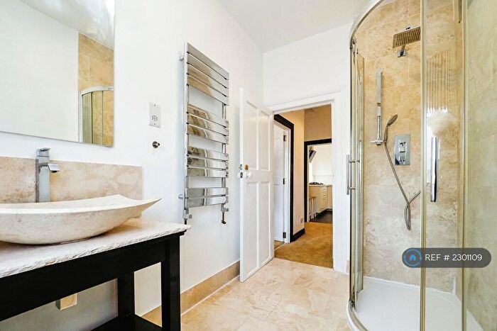 1 Bedroom Semi-Detached House To Rent In Selwyn Road, London, E13