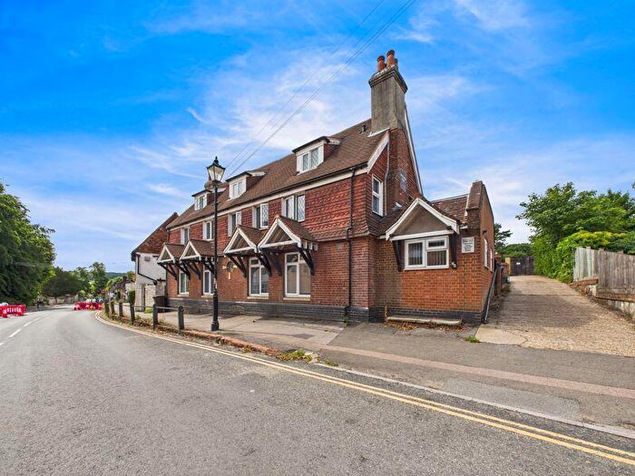 1 Bedroom Apartment To Rent In High Street, Godstone Village, RH9