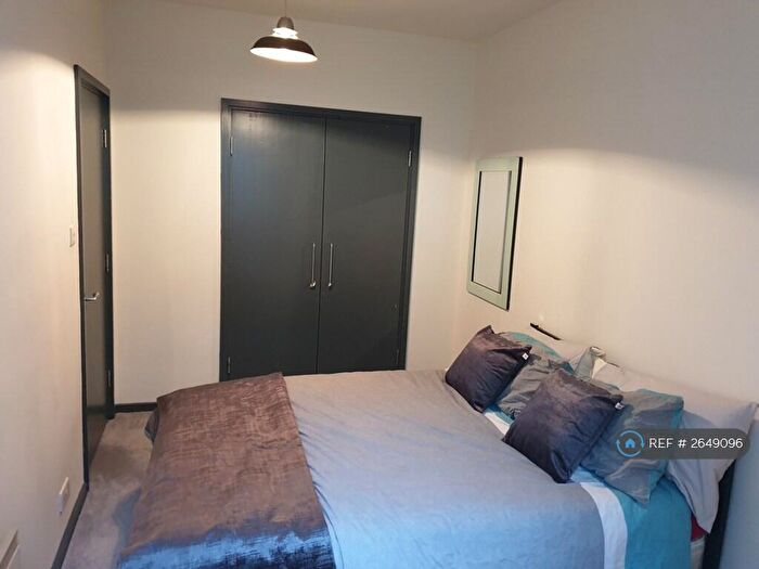 2 Bedroom Flat To Rent In Aytoun Street, Manchester, M1