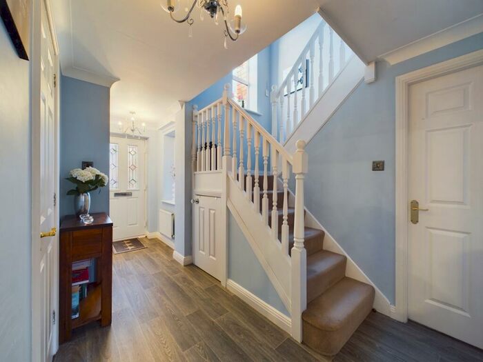 4 Bedroom Detached House For Sale In Porters Lane, Oakwood, Derby, Derbyshire, DE21