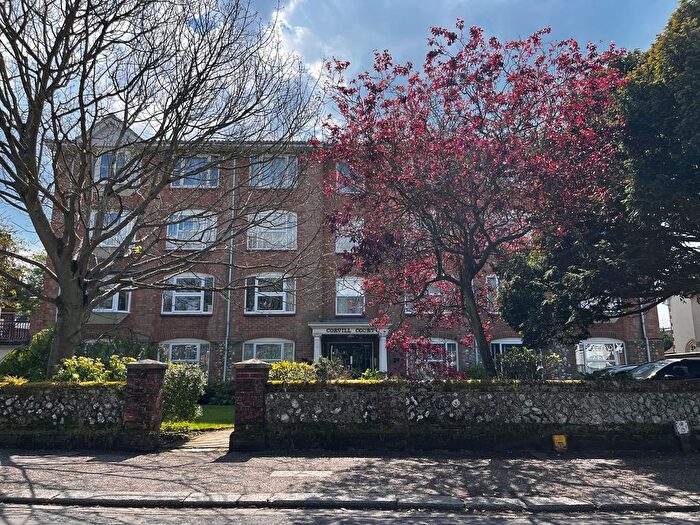 2 Bedroom Flat To Rent In Corvill Court, Shelley Road, Worthing, BN11