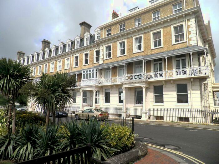 1 Bedroom Property To Rent In Heene Terrace, Worthing, BN11