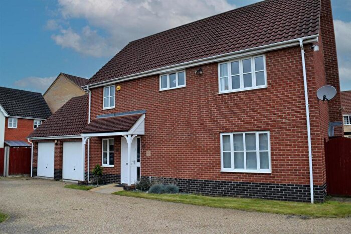 4 Bedroom Detached House To Rent In Charlock Road, Thetford, IP24