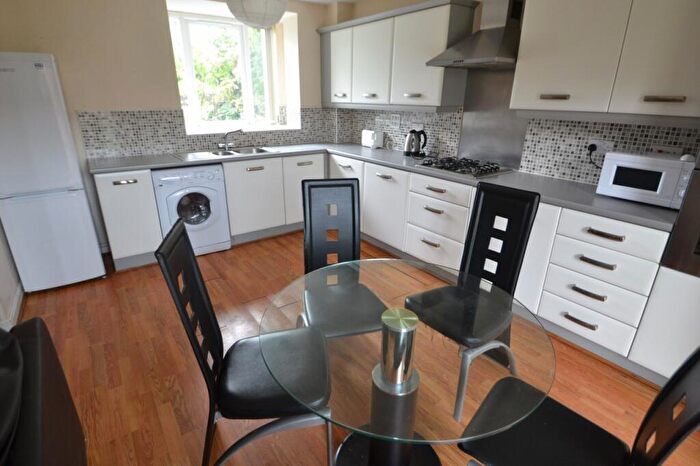 4 Bedroom Semi-Detached House To Rent In Bold Street, Hulme, Manchester, M15