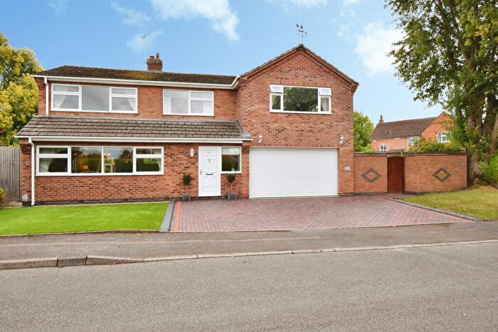 5 Bedroom Detached House For Sale In Hollies Way, Thurnby, Leicester, LE7