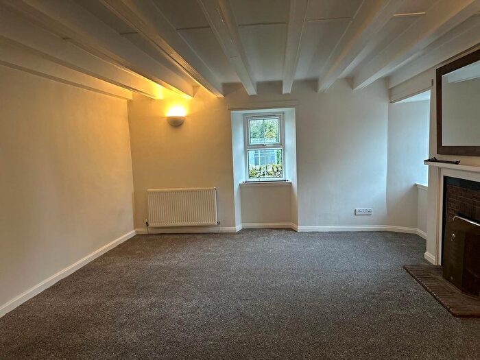 3 Bedroom Detached House To Rent In Melrose, TD6