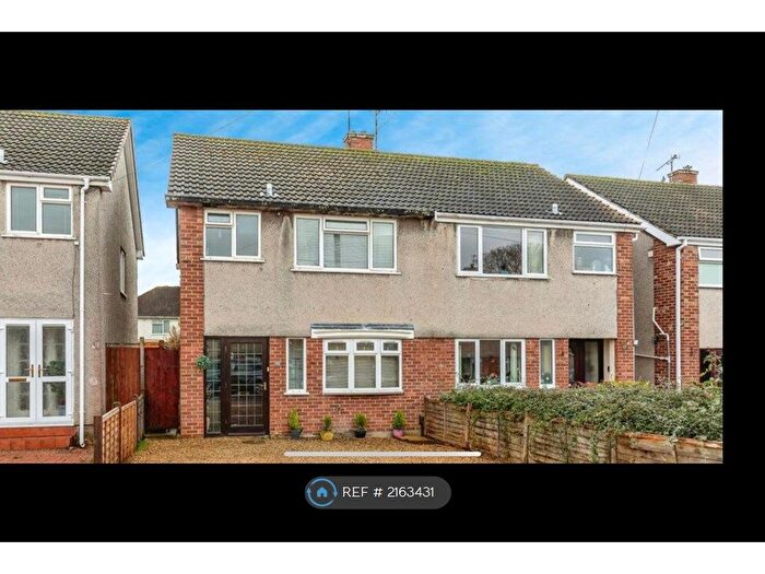 4 Bedroom Semi-Detached House To Rent In Canvey Close, Bristol, BS10