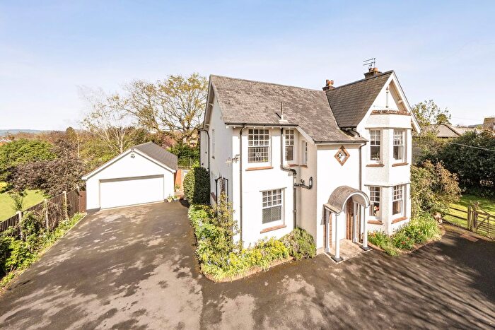 5 Bedroom Detached House For Sale In Pyles Thorne Road, Wellington . Acre, TA21