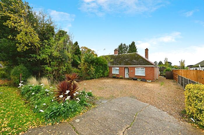2 Bedroom Semi-Detached Bungalow For Sale In Hall Road, Clenchwarton, King's Lynn, PE34